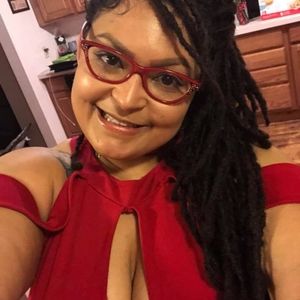 Meet your Posher, Gina